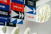 north design de singel wayfinding banners close up